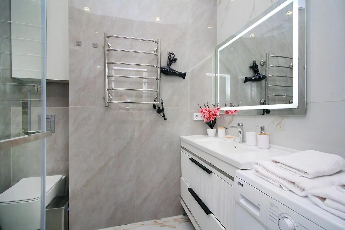 Уютная В Жк Four Seasons Apartment Almaty